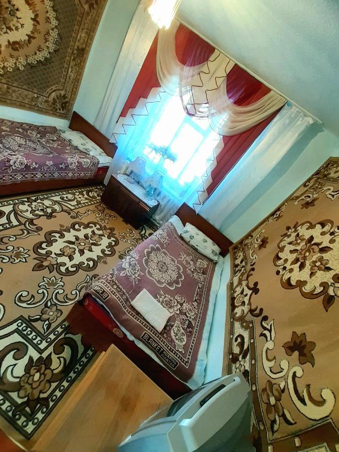 Guesthouse Kishimzhan Talas エクステリア 写真