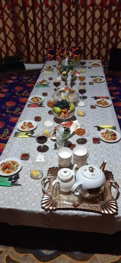 Guesthouse Kishimzhan Talas エクステリア 写真