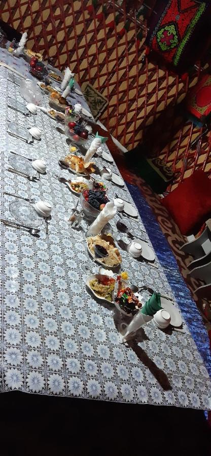 Guesthouse Kishimzhan Talas エクステリア 写真