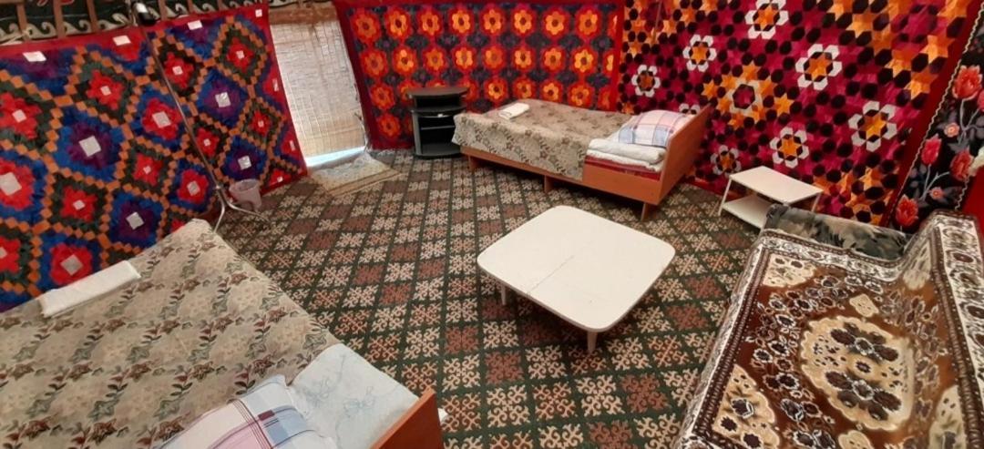 Guesthouse Kishimzhan Talas エクステリア 写真
